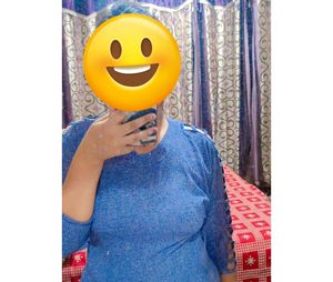 Trendy Women&#39;s Top