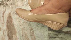 Elegant Nude Ballet Hells