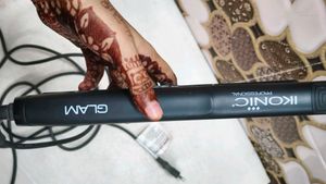 IKONIC Hair Straightener❤️