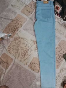 Light Wash Denim Jeans New Jean