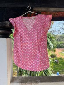 Pink Levi’s Top