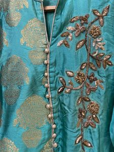 Embroidered Pakistani Suit