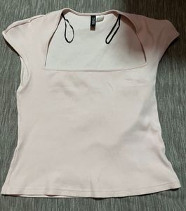 HnM Cap Sleeved Top With A Square Neckline