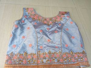 Elegant Pink Lehenga With Grey  Blouse &amp; Duptta