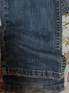 Authentic Levi&#39;s Women&#39;s Jeans - Size 30