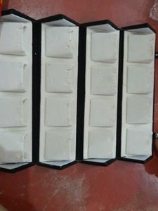 Earing Box