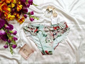 🇳🇿💫💗 Elegant print imported brief