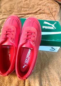 Comfortable, New Puma Shoes,  Size UK-6,25 Cm