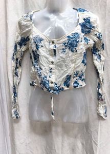 212011. Floral Tie-Front Top