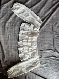 Off-Shoulder ruffle top