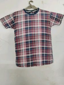 Calvin Klein Tee 👕 Multi Colour Brand New