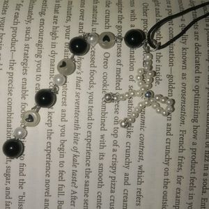 Black Heart And Pearl Bow Phone Charm