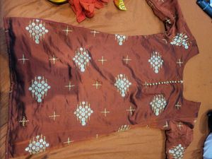 Elegant Ethnic shara set only for 1000