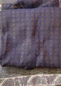 Kraft India Men Cotton Red And Blue Sequined Ku