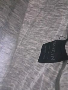 Shein T. Top Very Comfortable