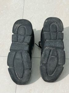 Campus Black Running Shoes