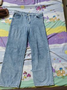Wide Leg Light Wash Jeans