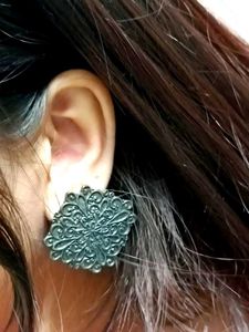 Vintage Floral Earrings