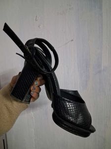 Reptilian Black Chunky Platform Heels(3.5 -4 inche