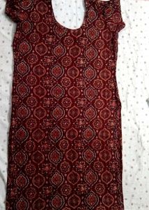Maroon Pant Suit With Elegant Dupatta