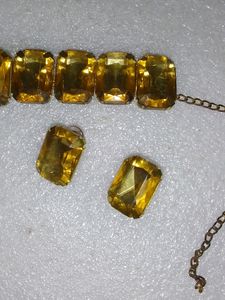 Nack Pies With Earing #Jwellery Golden Diamonds