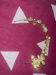 Beautiful crystal hair accessories