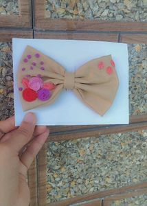 beautiful bow hair clip for girls