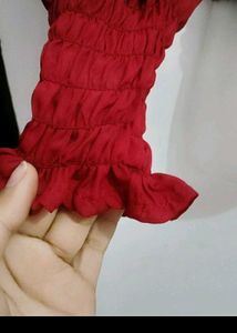 Beautiful ❤️maroon Smocked Top