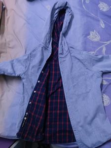 Convertible Hooded Buttoned Shirt