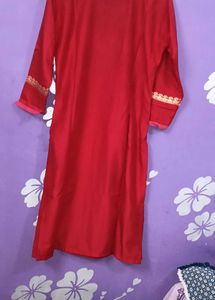 Elegant Red Embroidered Kurta