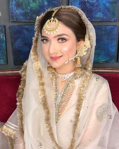 Net Pearl White Duptta