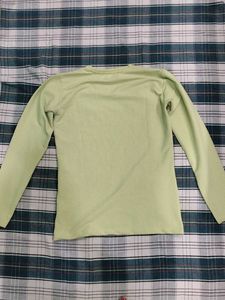 Green Graphic Print Long Sleeve Top