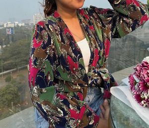 Multicolour Pattern shrug