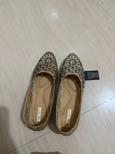 She Style Gold Embellished Flats