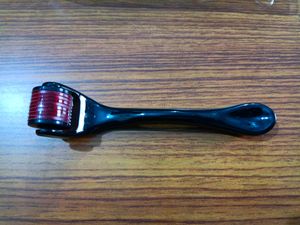 Derma Roller With Surprise Gift