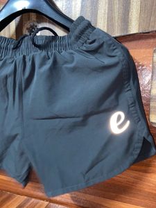 comboEthan Two Apple Cut Short Special Running