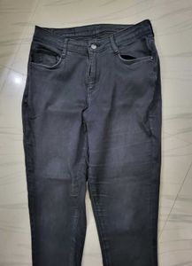 Black Jeans