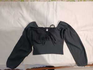 Zara Black Long Sleeve Crop Top