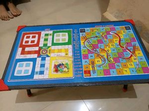 Portable Snakes & Ladders/Ludo Game Table
