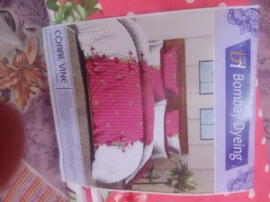 Bombay Dyeing Bedsheet..