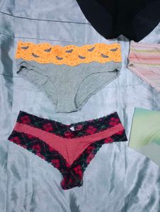 Victoria&#39;s Secret Panties Bundle Size