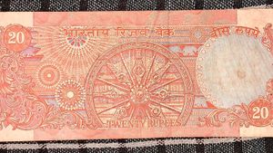 1980-90s vintage konark 20 rupee note