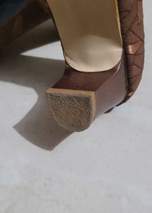 Brown  formal Bellies for women