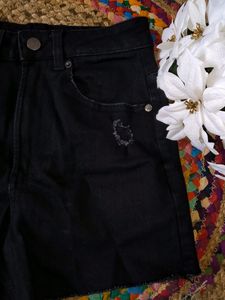 Denim Shorts | Black | Waist Size : 24-26