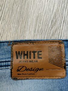 Sc9002 White Bootcut Jeans Waist 36