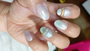 Press On Nail.  Aura Design