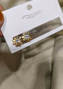 Flower Golden Stud Earrings
