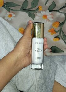 swiss beauty shiny primer  Flawless Finish