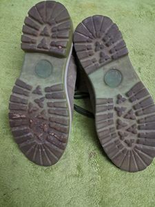 Woodland Size 8 Green Premium Boots