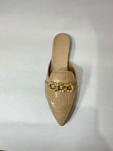 Beige Crocodile Textured Flats Box Packed Size 5-7